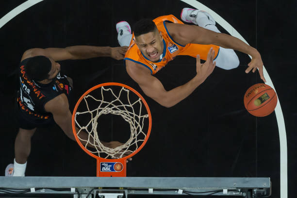 次证明了他 次证明了他