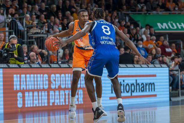 造空位机会 造空位机会