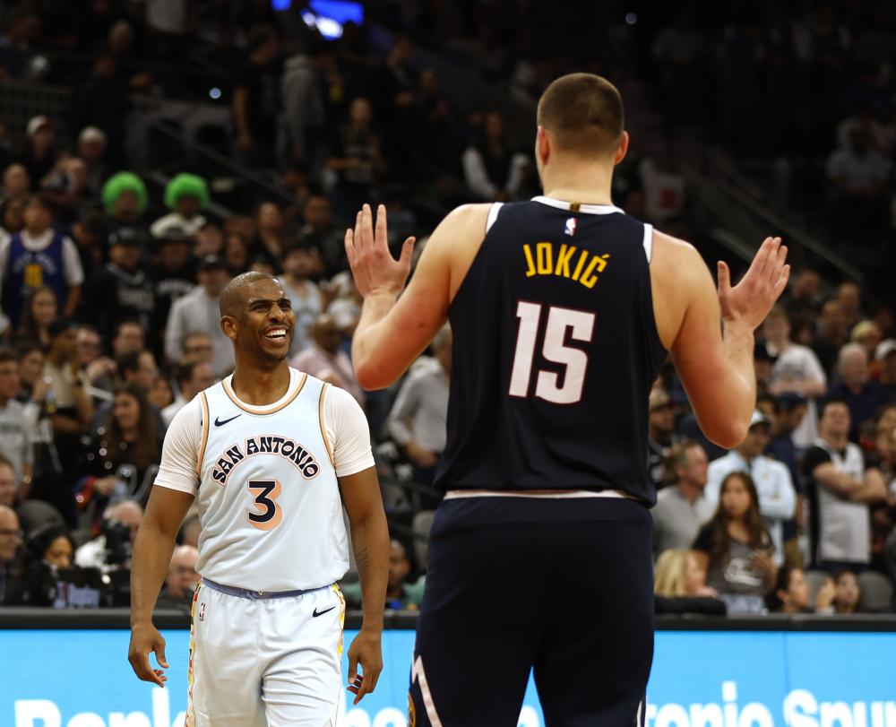 次比赛中的 次比赛中的